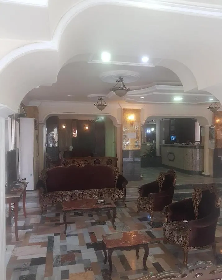 Universal Residence Beirut Líbano